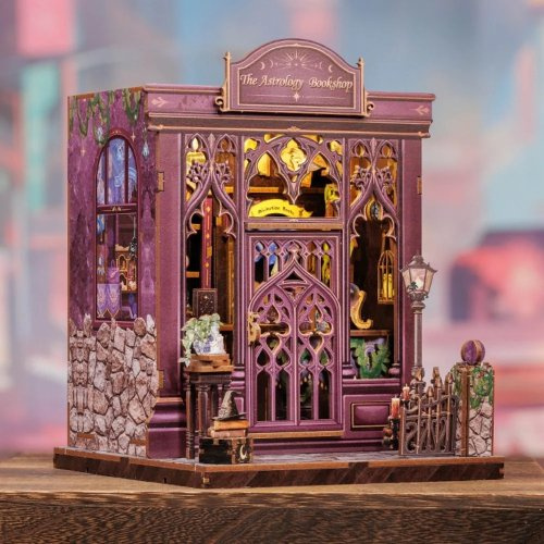 Figured ART Book Nook sada - Knihkupectví astrologie