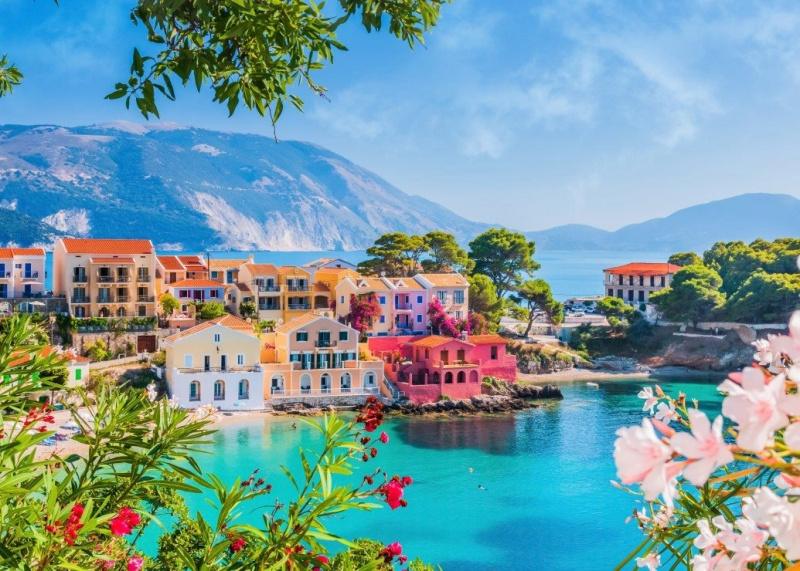 Puzzle Barevná vesnice Assos Řecko 500 dílků