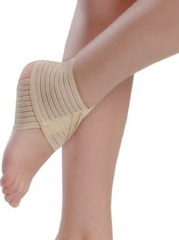 Medtextile Bandáž kotníku prodyšná 7034 béžová M Varianta: béžová, XL