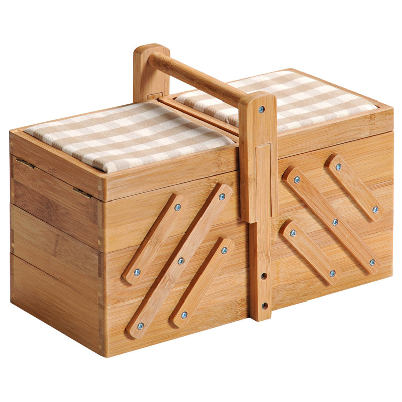 Bambusové šitíčko s místem pro jehly, výš, 19 cm, Kesper hnědá