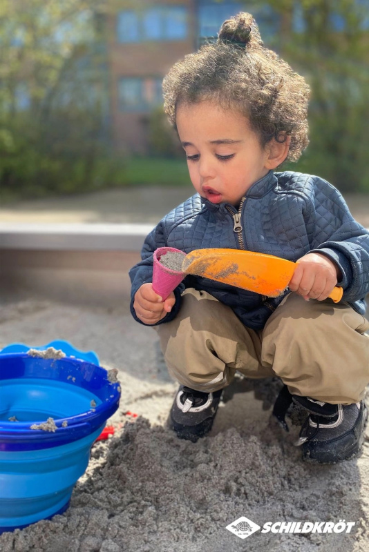 Schildkröt – sada hraček na písek - skládací kyblík modrý – 7 ks