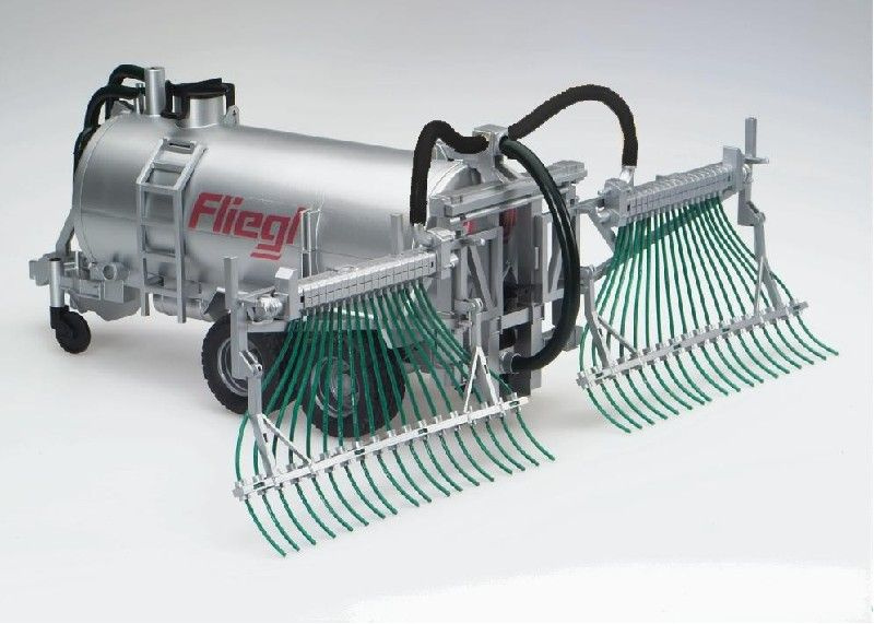 Bruder Cisterna s postřikovačem Fliegl