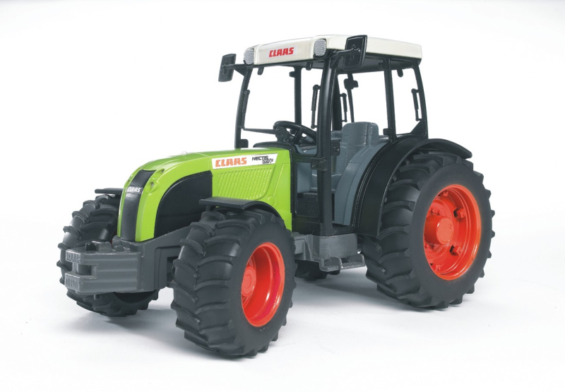 Bruder 2110 Traktor CLAAS Nectis 267 F zelený