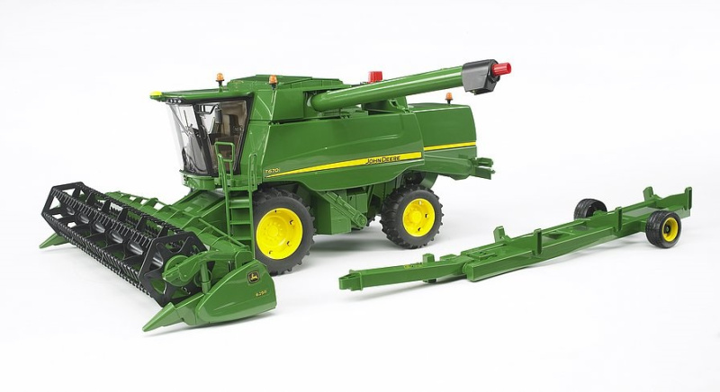 Bruder Kombajn JOHN DEERE T670i