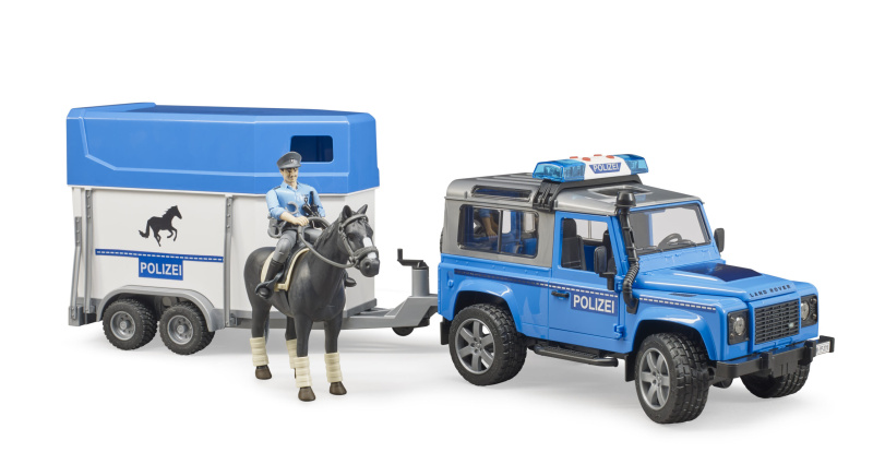 Bruder Policejní Land Rover s přepravníkem na koně a policistou