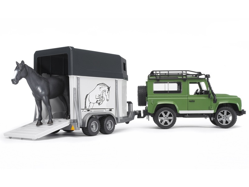 Bruder LAND ROVER s přepravníkem na koně