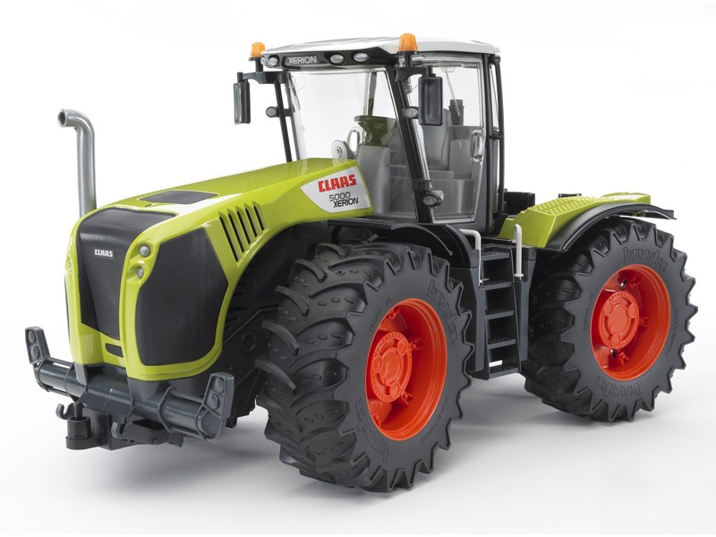 Bruder Traktor CLAAS Xerion