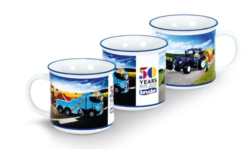 Bruder 10300 Reklamní hrneček 2025
