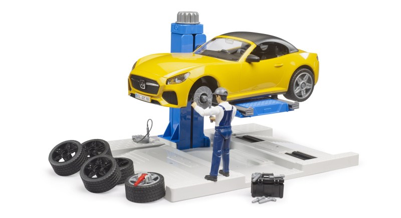 bworld autoservis s mechanikem a roadsterem - Bruder 62112