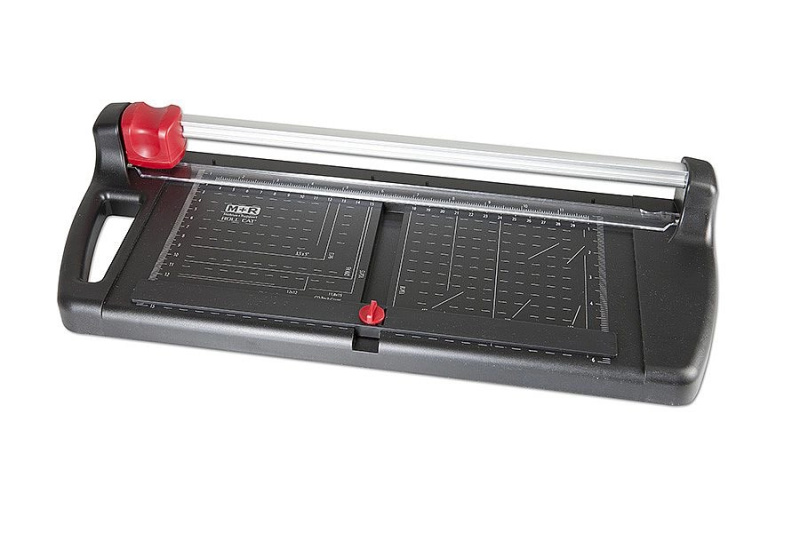 Rotační řezačka M+R 6832, A4, plast, černá M+R