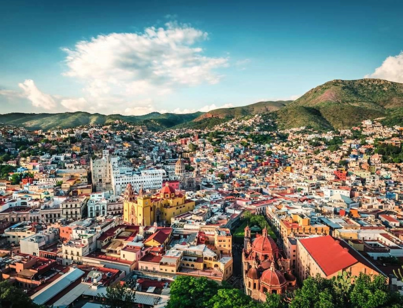RAVENSBURGER Guanajuato Mexiko 2000 dílků