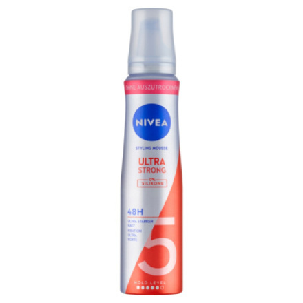 NIVEA Ultra Strong pěnové tužidlo 150 ml
