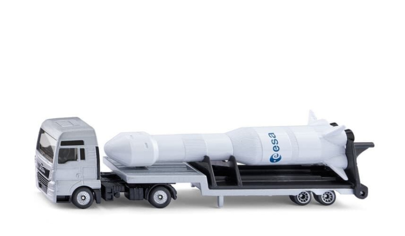 Siku Super tahač MAN s návěsem a raketou ESA