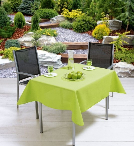 Camping Ubrus Milano 130 x 160 cm zelený