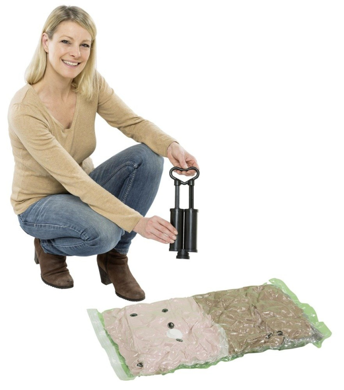 Vakuové sáčky Sada plastových sáčků+pumpa - 40 x 60 cm (3 ks), 50 x 70 cm (2 ks), WENKO 52631100 transparentní