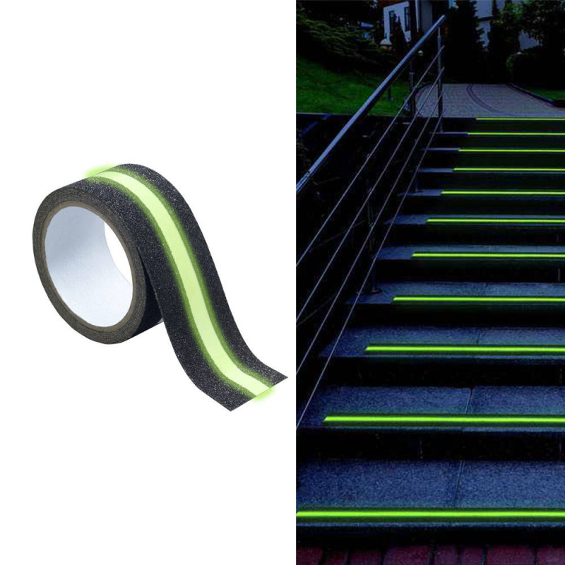 Maximex Protiskluzová páska s reflektorem - 2 v 1,300 cm vícebarevná