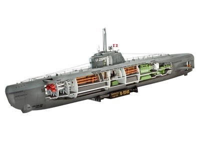 Revell Plastic modelKit ponorka 05078 Deutsches U-Boot Typ XXI mit Interieur 1:144