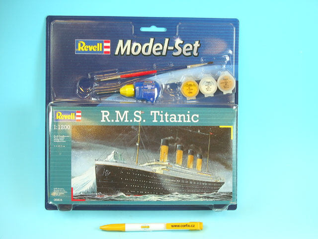 Revell ModelSet loď 65804 -  R.M.S. TITANIC (1:1200)