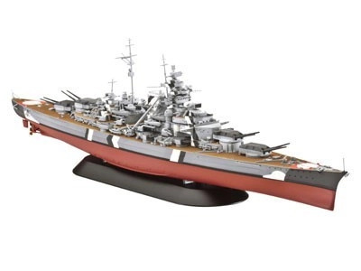 Revell slepovací model Bismarck 1:700
