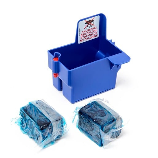 Dávkovač tablet pro modul a dvě tablety.