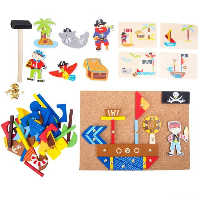 Small Foot Dřevěná kreativní hra piráti