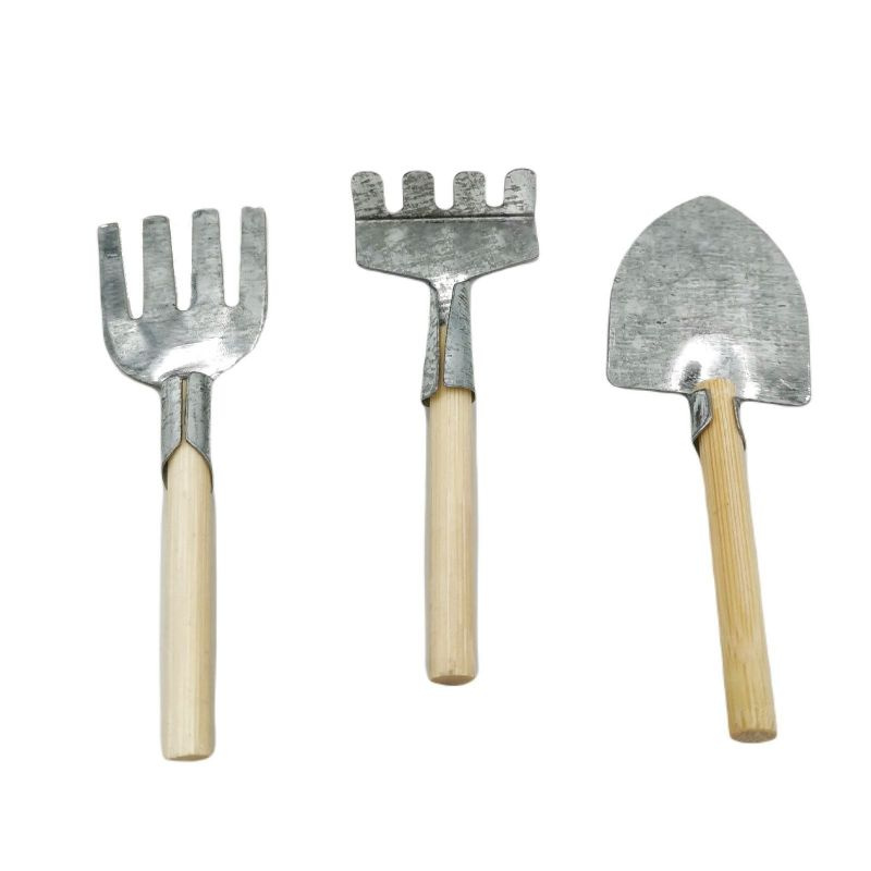 Kovová miniatura zahradní nářadí (3ks) - lopata, hrábě, vidle