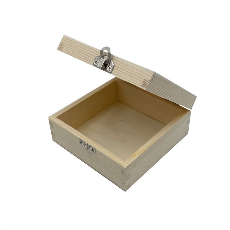 Dřevěná krabička čtvercová 13x13x6,5cm