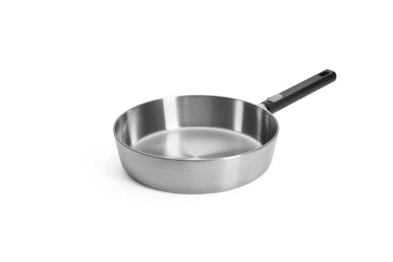 Woll Nerezová soté pánev Logic Steel s odnímatelnou rukojetí, Ø 28 cm 1728LCS