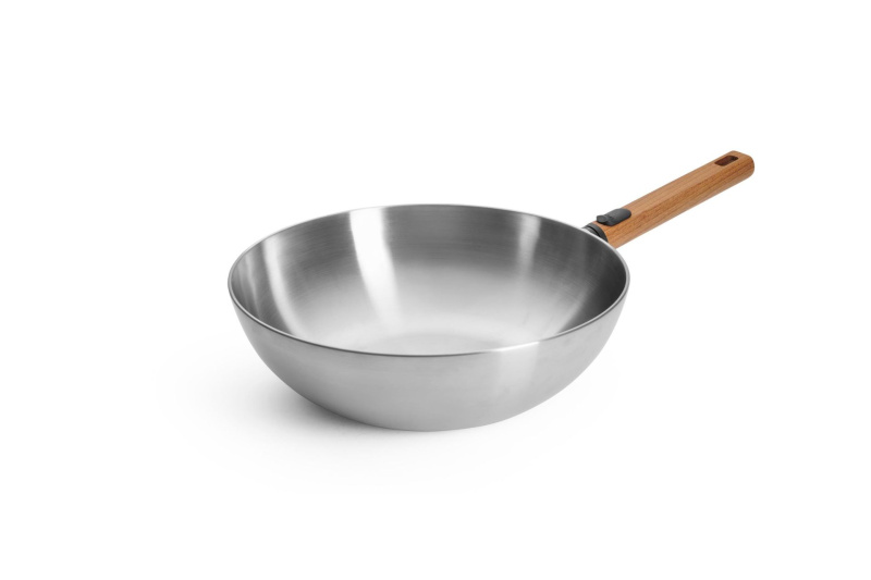 Woll Nerezová wok pánev Logic Steel s dřevěnou odnímatelnou rukojetí, Ø 30 cm 11030WLCS