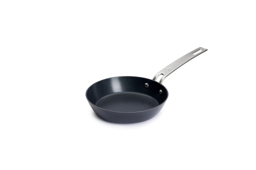 Woll Hliníková pánev Mälzer × Woll s nepřilnavým povrchem, Ø 20 cm 520MWA
