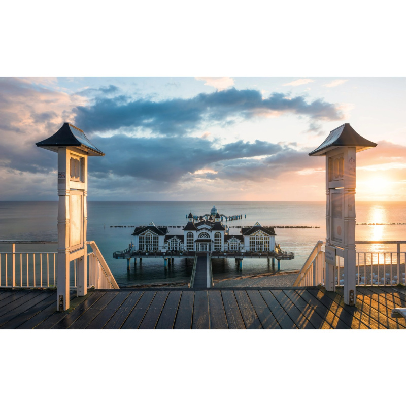 Komar Vliesová fototapeta Magisches Sellin 450 x 280 cm