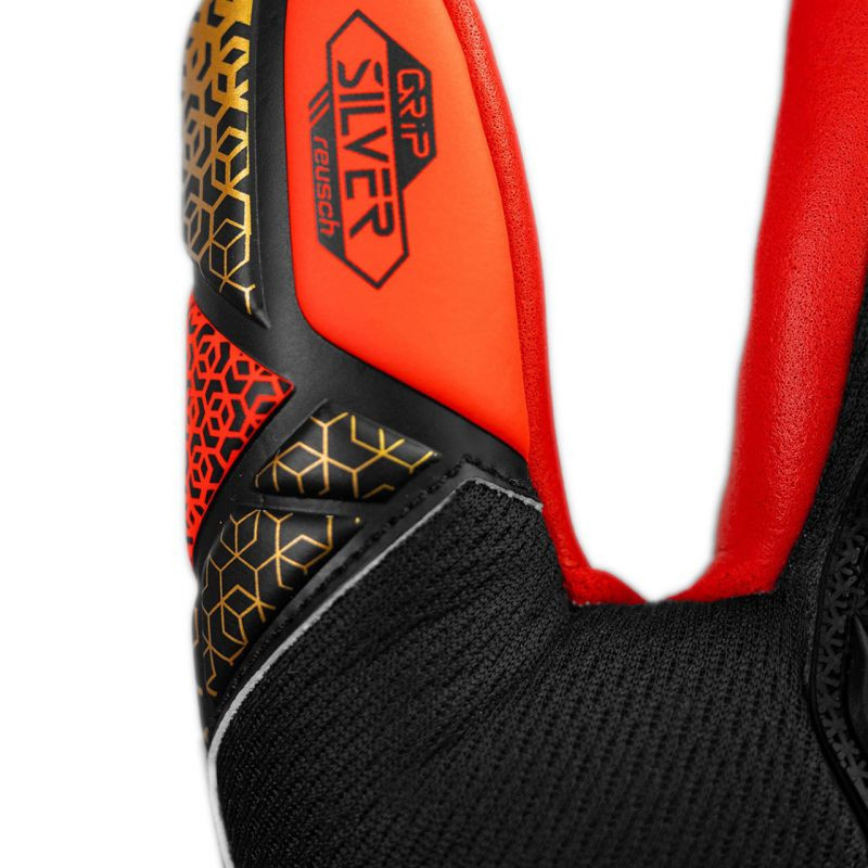 Reusch Attrakt Freegel Silver M brankářské rukavice 5570235 7075 8