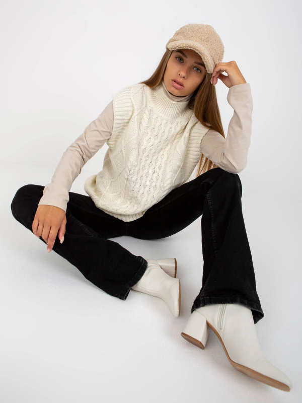 Vesta D90027Z90816A1 bílá - FPrice S/M