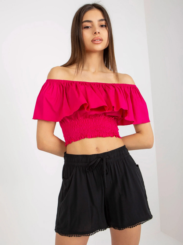 Šortky D73760M61531KH černé L