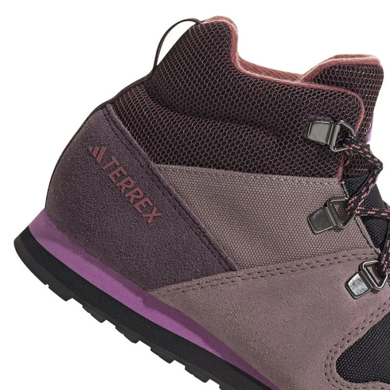 Boty adidas Terrex Snowpitch Jr IF7506 38 2/3