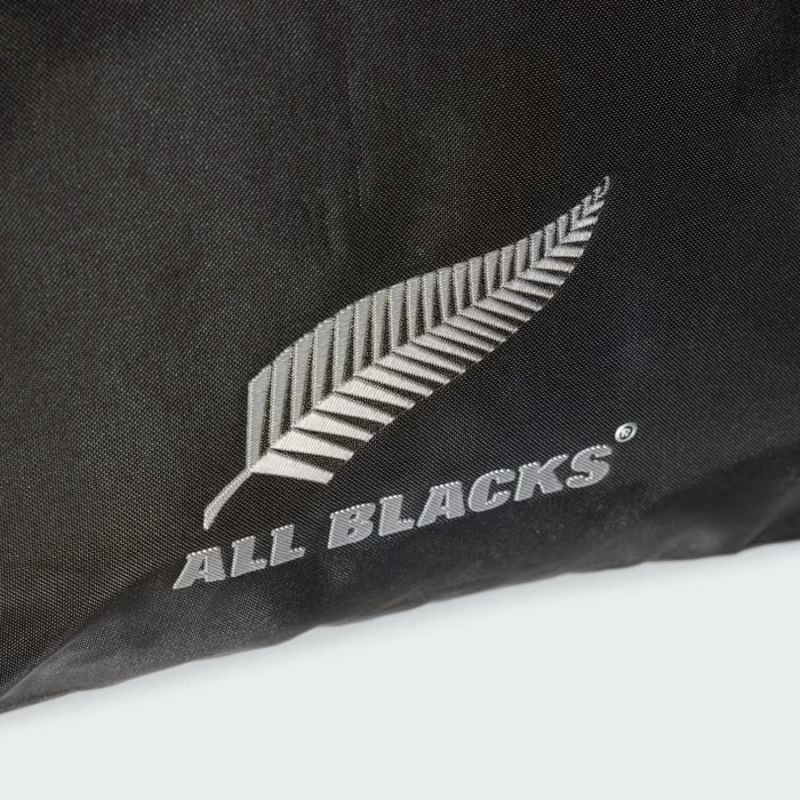 Batoh na boty a oblečení adidas All Blacks JI9326 sportovní styl