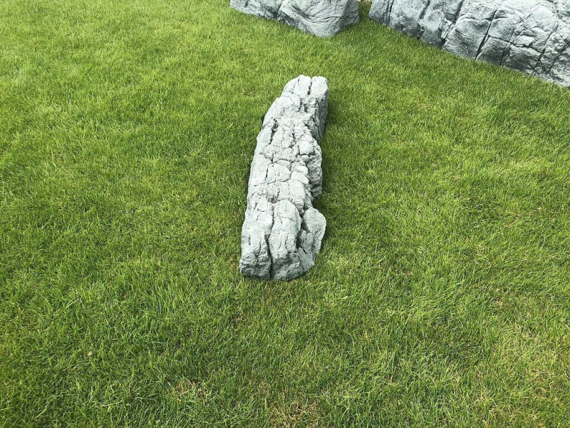 Giant rock model 8 - umělý kámen 140x35x20 cm