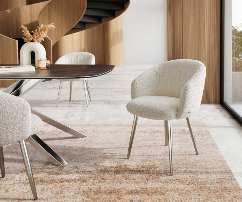 Jídelní židle Caja-Flex zúžená podnož nerezová ocel bouclé taštičkové