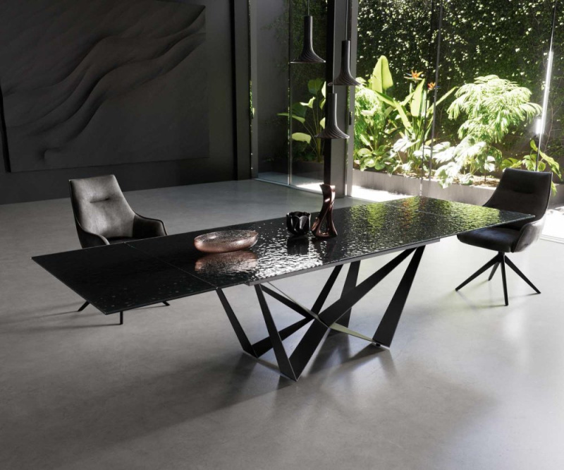 Jídelní stůl Edge 200-300x100 Reliéfní sklo kouřově černá 3D design