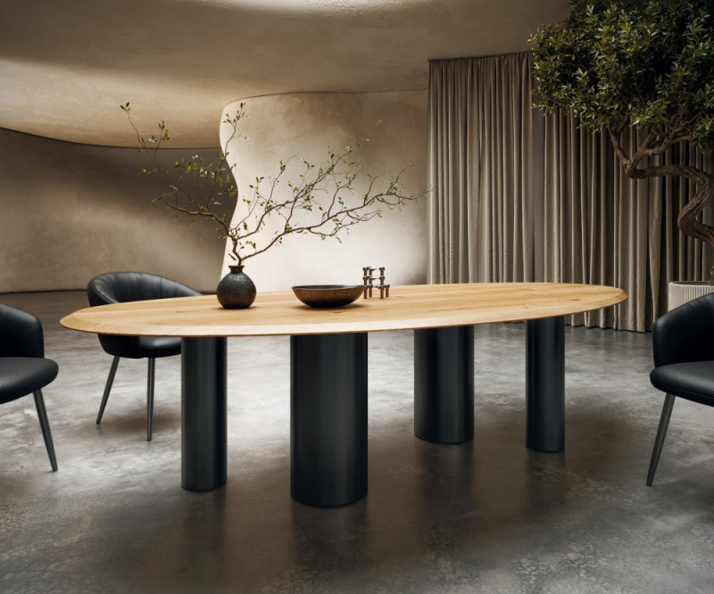 Jídelní stůl Edge oval 280x130x2,5 přírodní dub podnož Pilier kov