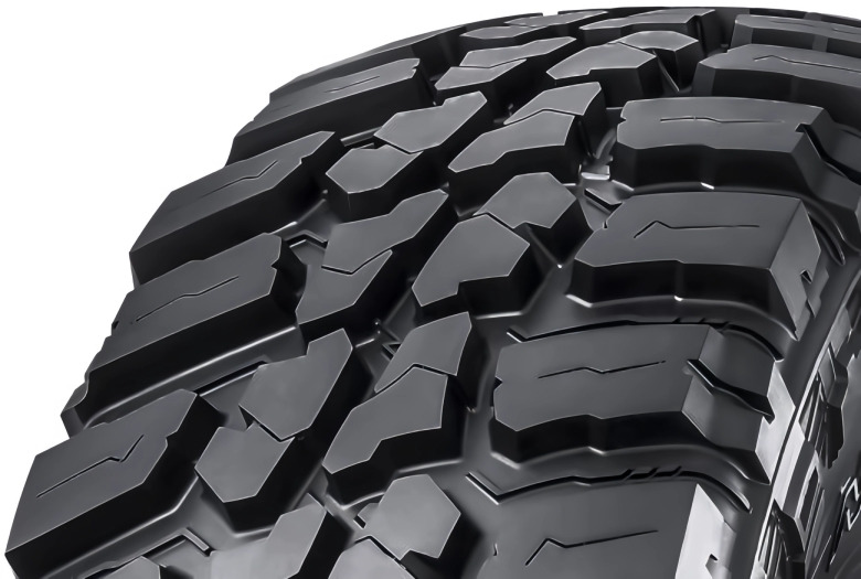 Nankang MT-1 L POR 35/12.5 R17 121Q