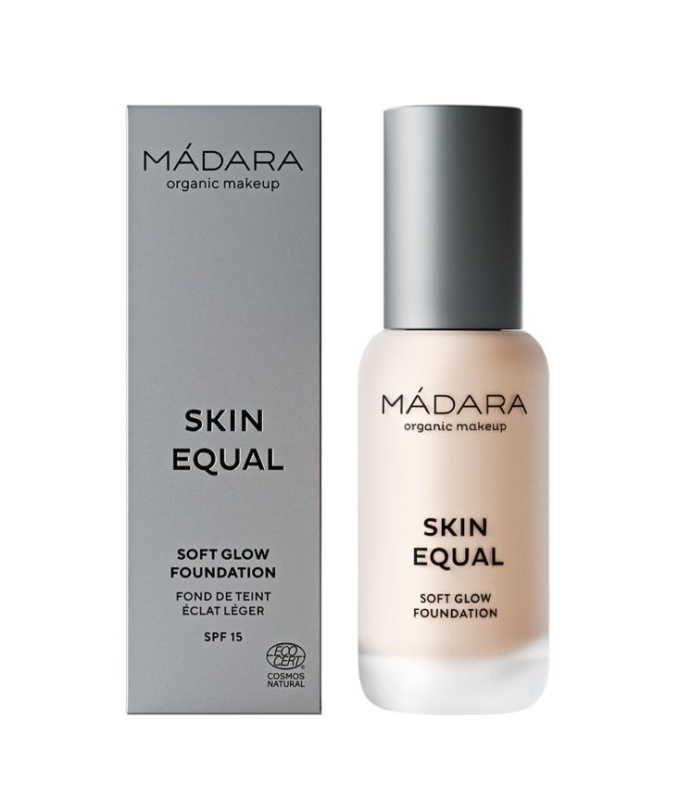MÁDARA Skin Equal rozjasňující make-up pro přirozený vzhled SPF 15 odstín #10 Porcelain 30 ml