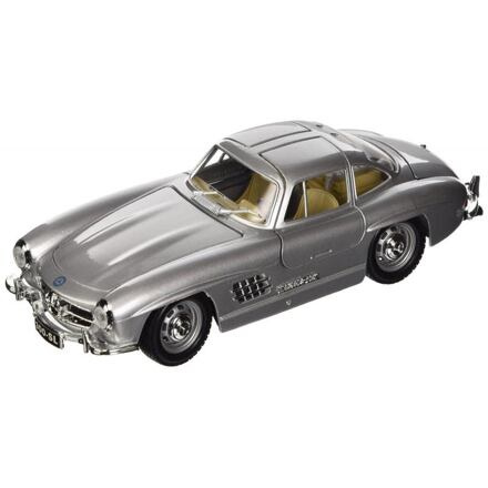 Bburago 1:24 Mercedes Benz 300SL stříbrná 18-22023