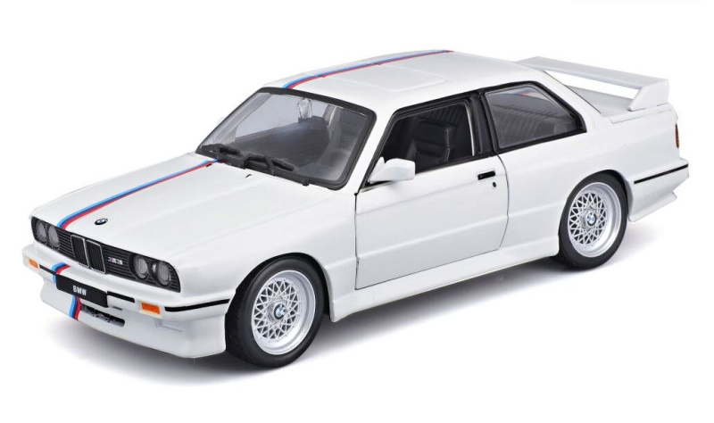 Bburago Plus BMW 3 Series M3 1988 White 1:24