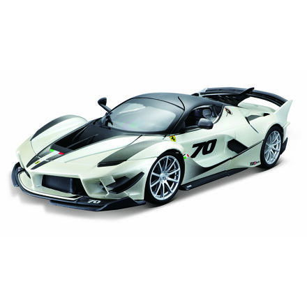 Bburago Ferrari FXX K Evo bílá 1:18