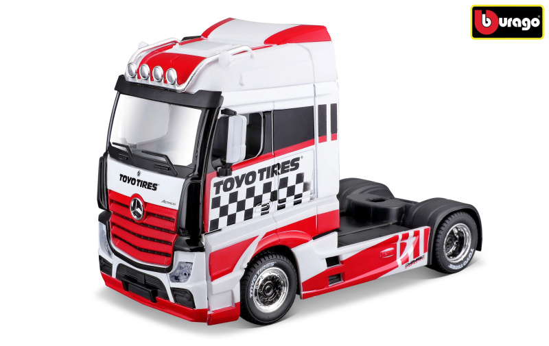 Mercedes‑Benz Actros GigaSpace kovový model 1:43 od Bburago