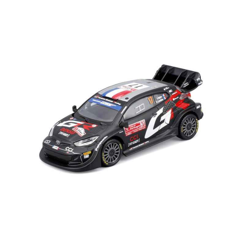 kovový model bburago 1:43 toyota gr yaris rally1 hybrid ogier v dárkovém boxu