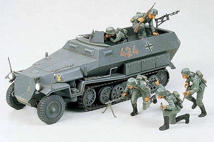 TAMIYA Německý Hanomag Sd kfz 251/1