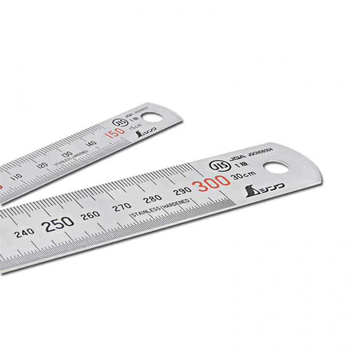 Shinwa - měřítko z tvrzené nerezové oceli Délky: 300 mm, Šíře: 25 mm
