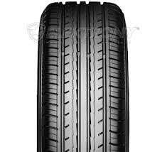 Yokohama BLUEARTH-ES ES32 215/60 R16 95H